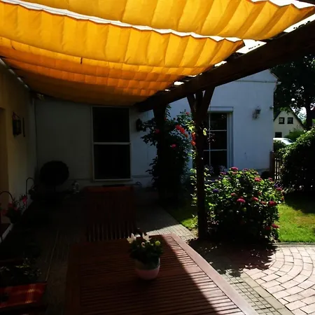 Prázdninový dům Gemuetliches Haus - Traumhafter Grosser Garten *